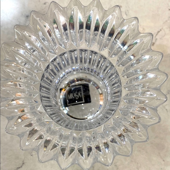 Mikasa Glass Dish. - Picture 1 of 6